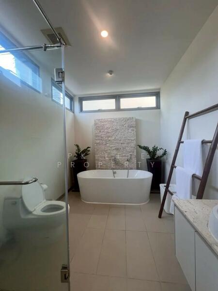 7R0894 Pool villa for rent 4 bedroom 3 bathroom 120,000/month at rawai have fully furnished, Phuket, Rawai, Muang Phuket, Phuket, 4 Bedrooms, 200 sqm, Villa For Rent, by PK LIFE Property, 11853720 - DDproperty.com