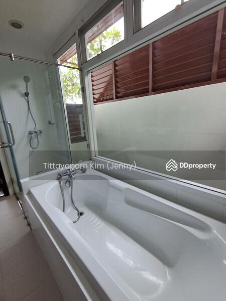 For Rent - Villa Arcadia Srinakarin, Samut Prakan