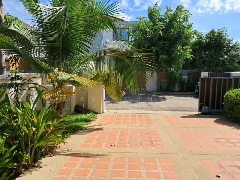 Villa Arcadia Srinakarin : วิลล่า อะคาเดีย ศรีนครินทร์, สมุทรปราการ, ซอย หมู่บ้านวิลล่าอะคาเดียศรีนครินทร์, บางแก้ว, บางพลี, สมุทรปราการ, 180 ตร.ม., บ้านเดี่ยว ให้เช่า, โดย Tittayaporn Kim (Jenny), 11854236 - DDproperty.com