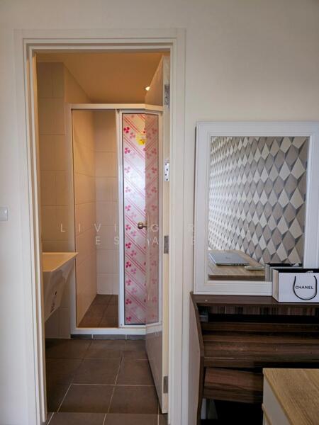 Aspire Rattanathibet 2, Nonthaburi, 185 Rattanathibet Road, Bang Kra So, Muang Nonthaburi, Nonthaburi, 1 Bedroom, 30 sqm, Condo For Sale, by Living Real Estates, 11854254 - DDproperty.com