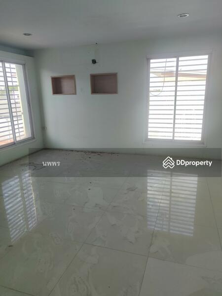 ขาย - อาคารสำนักงาน 3 ชั้น เนื้อที่ 200 ตรว. ซอยธารทอง อ.ลำลูกกา จ.ปทุมธานี, ปทุมธานี