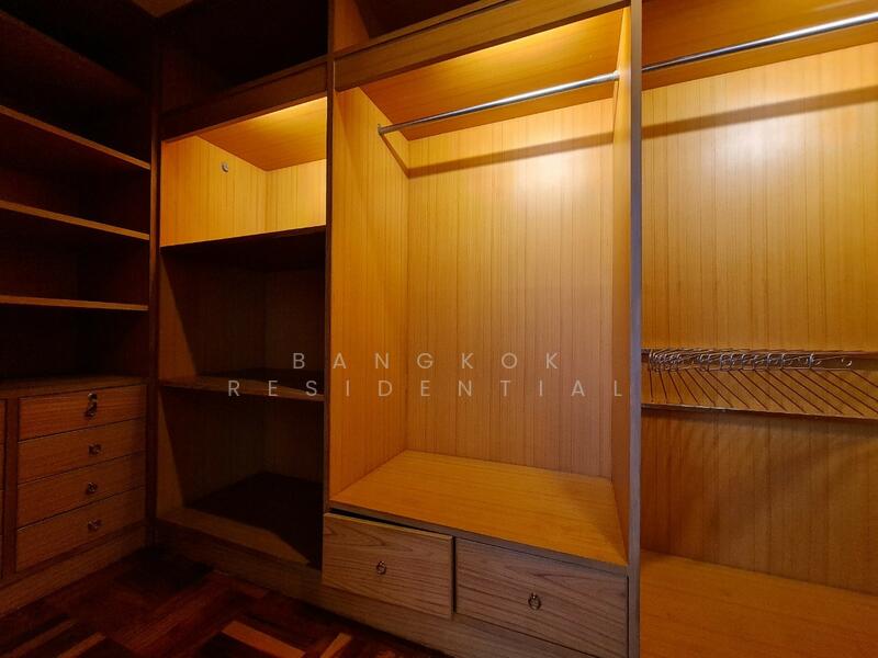 Centre Point Residence Phromphong : เซ็นเตอร์พ้อยท์ เรสซิเด้นซ์ พร้อมพงษ์, กรุงเทพ, ซ.สุขุมวิท39, คลองตันเหนือ, วัฒนา, กรุงเทพ, 325 ตร.ม., คอนโด ให้เช่า, โดย Bangkok Residential, 11854418 - DDproperty.com