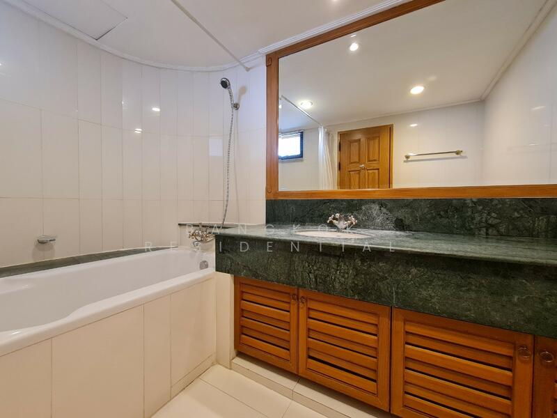 Centre Point Residence Phromphong : เซ็นเตอร์พ้อยท์ เรสซิเด้นซ์ พร้อมพงษ์, กรุงเทพ, ซ.สุขุมวิท39, คลองตันเหนือ, วัฒนา, กรุงเทพ, 325 ตร.ม., คอนโด ให้เช่า, โดย Bangkok Residential, 11854418 - DDproperty.com