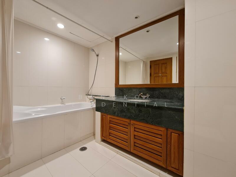 Centre Point Residence Phromphong : เซ็นเตอร์พ้อยท์ เรสซิเด้นซ์ พร้อมพงษ์, กรุงเทพ, ซ.สุขุมวิท39, คลองตันเหนือ, วัฒนา, กรุงเทพ, 325 ตร.ม., คอนโด ให้เช่า, โดย Bangkok Residential, 11854418 - DDproperty.com
