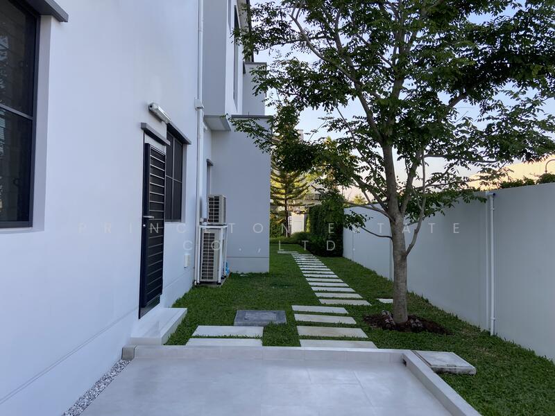 Nantawan Pool Villa Rama 9 New Krungthep Kreetha, Bangkok, Saphan Sung, Saphan Sung, Bangkok, 5 Bedrooms, 816 sqm, Single Detached House For Sale, by Princeton Estate Co.,Ltd., 11854499 - DDproperty.com