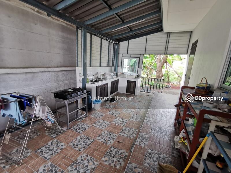 ขาย - บ้านพร้อมโกดัง ลาดกระบัง ฉลองกรุง, กรุงเทพ