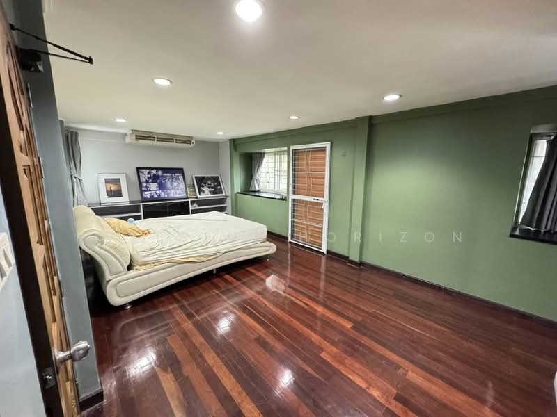 House area Pattanakarn, Bangkok, Suan Luang, Bangkok, 6 Bedrooms, 100 sqm, Single Detached House For Rent, by Eastblue Horizon, 11854570 - DDproperty.com