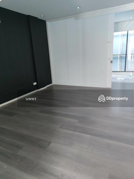 ขาย - อาคารพาณิชย์ 3.5 ชั้น เนื้อที่ 20.8 ตร.วา โครงการคาสเคด บางนา ถนนบางนา-ตราด ก.ม.5, สมุทรปราการ