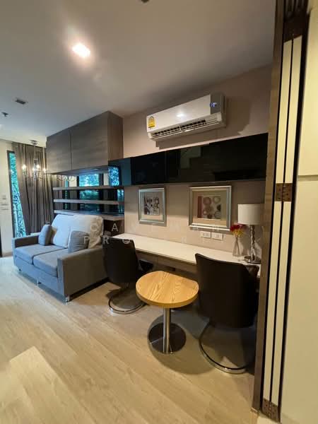 IDEO MOBI Sukhumvit 81, Bangkok, 2097 Sukhumvit Road, Bang Chak, Phra Khanong, Bangkok, 1 Bedroom, 43 sqm, Condo For Rent, by Caveman Property, 11854952 - DDproperty.com