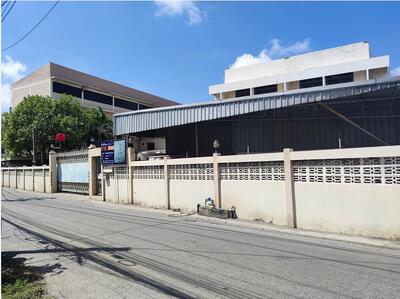 ขาย - โกดัง เนื้อที่ 2-2-50 ไร่ ซอยสุขสวัสดิ์ 86 ต.ปากคลองบางปลากด อ.พระสมุทรเจดีย์ จ.สมุทรปราการ, สมุทรปราการ