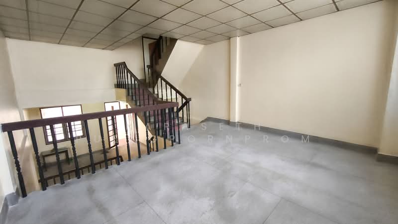 TownHome-3Storey-ForRent-At-Charunsanitwong8, กรุงเทพ, วัดท่าพระ, บางกอกใหญ่, กรุงเทพ, 280 ตร.ม., ทาวน์เฮ้าส์ ให้เช่า, โดย Naraseth Puengpornprom, 11855107 - DDproperty.com