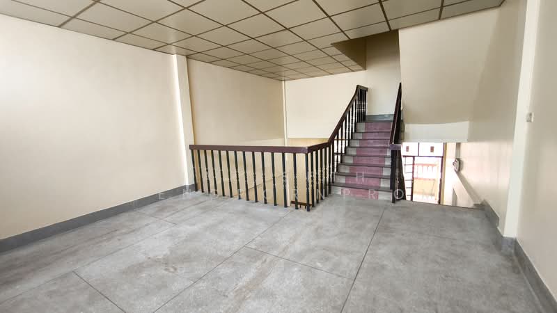 TownHome-3Storey-ForRent-At-Charunsanitwong8, กรุงเทพ, วัดท่าพระ, บางกอกใหญ่, กรุงเทพ, 280 ตร.ม., ทาวน์เฮ้าส์ ให้เช่า, โดย Naraseth Puengpornprom, 11855107 - DDproperty.com