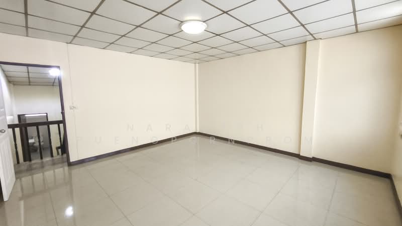 TownHome-3Storey-ForRent-At-Charunsanitwong8, Bangkok, Wat Tha Pra, Bangkok Yai, Bangkok, 3 Bedrooms, 280 sqm, Townhouse For Rent, by Naraseth Puengpornprom, 11855107 - DDproperty.com