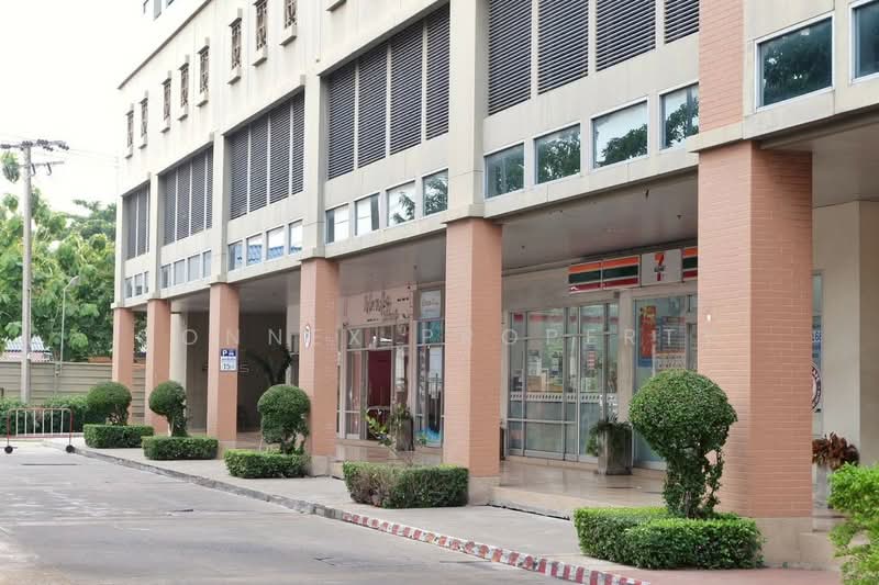 Lumpini Ville Prachachuen-Phongphet 2, Bangkok, Prachachuen Road, Wong Sawang, Bang Sue, Bangkok, 1 Bedroom, 36 sqm, Condo For Sale, by Connex Property, 11855242 - DDproperty.com