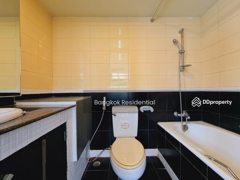 For Rent - Phatana Court, Bangkok