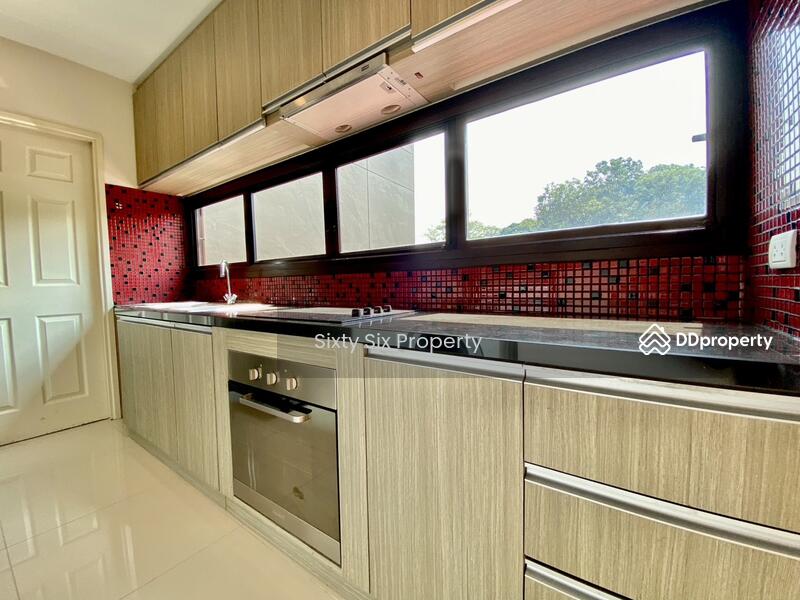 For Sale - Mountain Front Condominium, Chiang Mai