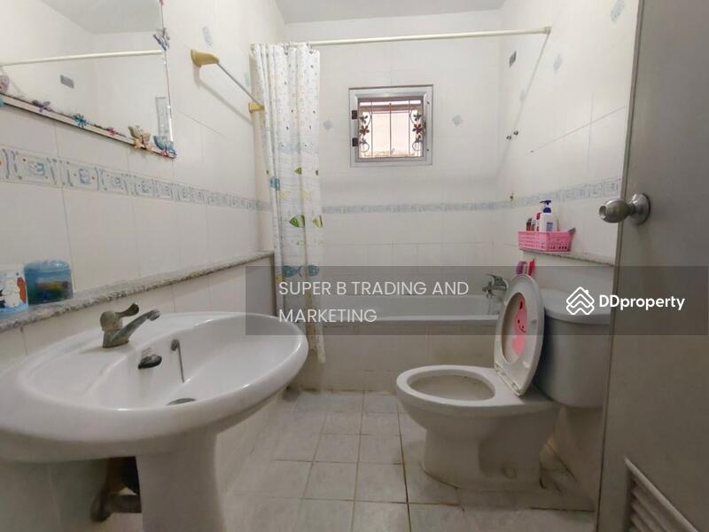 For Sale - For sale: Twin house, 30 sq.w., Phol Village, Bangkok