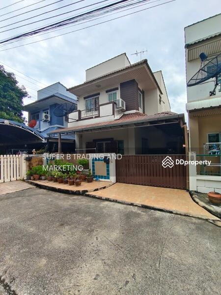 ขาย - ขาย บ้านแฝด 30 ตร.ว. หมู่บ้านพล, กรุงเทพ