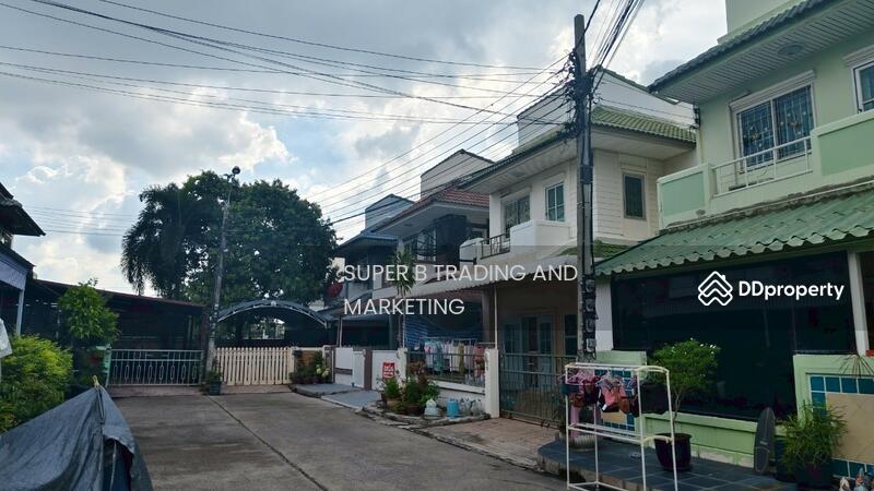 For Sale - For sale: Twin house, 30 sq.w., Phol Village, Bangkok