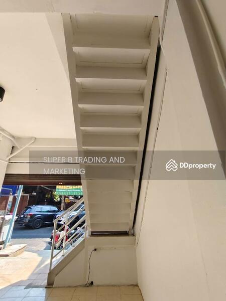 For Rent - For rent: Shophouse, 20 sq.w., Hua Mak, Ramkhamhaeng, Bangkok