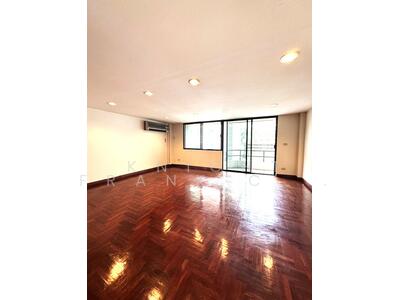 ขาย - ทาวน์โฮม ซอยทองหล่อ, กรุงเทพ