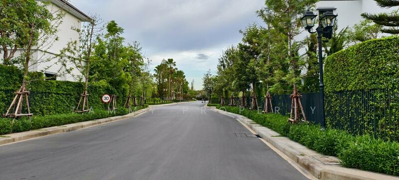 ืNantawan Rama 9 New Krungthepkreetha, Bangkok, Saphan Sung, Saphan Sung, Bangkok, 4 Bedrooms, 302 sqm, Single Detached House For Rent, by Tammy Property, 11856842 - DDproperty.com