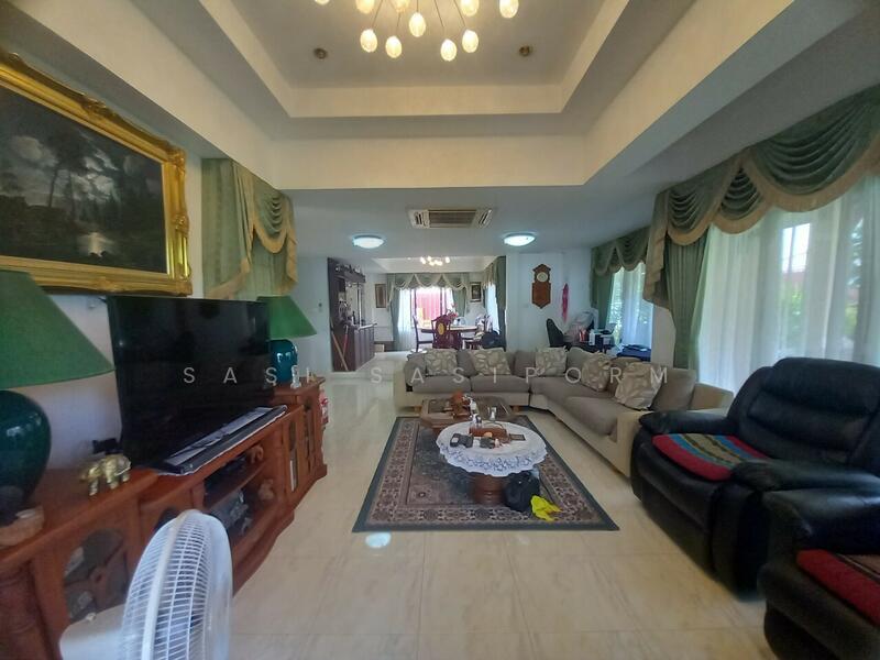 ขาย - Central Park 5 Village : เซนทรัล พาร์ค 5 วิลเลจ, ชลบุรี