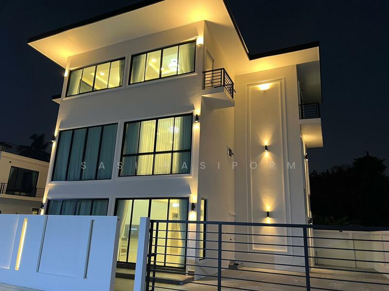 For Sale - Aqua Pool Villa by Vinyx, Chon Buri (Pattaya)