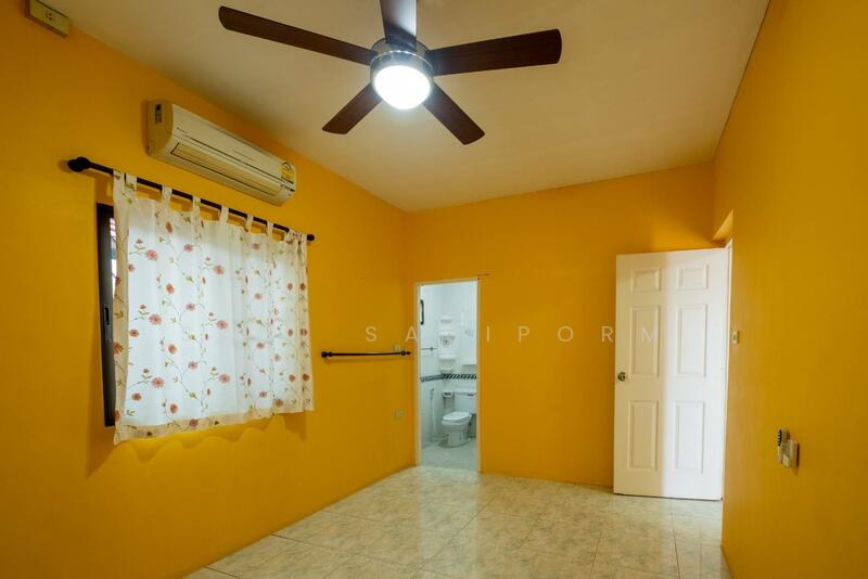 For Sale - Rattanakorn Village 5, Chon Buri (Pattaya)