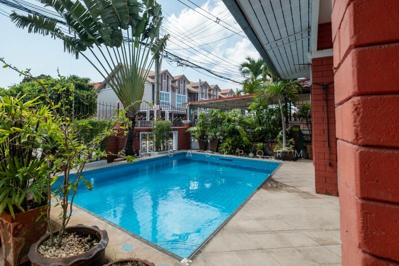 For Sale - Rattanakorn Village 5, Chon Buri (Pattaya)