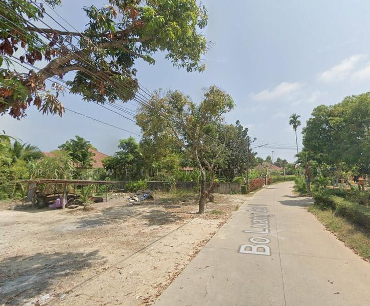 ขาย - ขายที่ดินทำเลดีบ้านเพ 121 ตรว. บ่อหลวงซอย5 ใกล้หาดแม่รำพึงเพียง1กม. ใกล้ถนนสุขุม3-5กม. เมืองระยอง, ระยอง