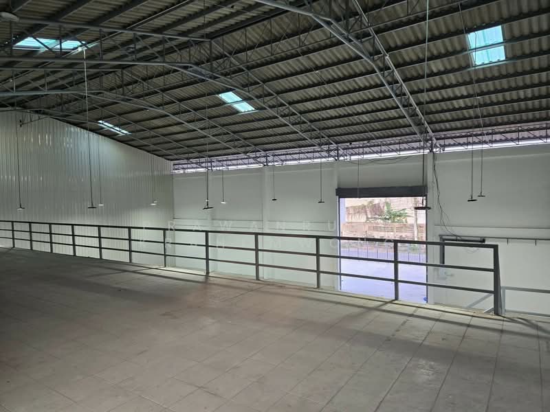 ห้เช่าโรงงาน/โกดัง พร้อมออฟฟิศ พื้นที่โกดังขนาด 865,1680 ตารางเมตร อ้อมน้อย กระทุ่มแบน สมุทรสาคร, Samut Sakhon, Om Noi, Krathum Baen, Samut Sakhon, , 865 sqm, Warehouse/Factory For Rent, by PRAWANRUNG KRAHOMWONG, 11857614 - DDproperty.com