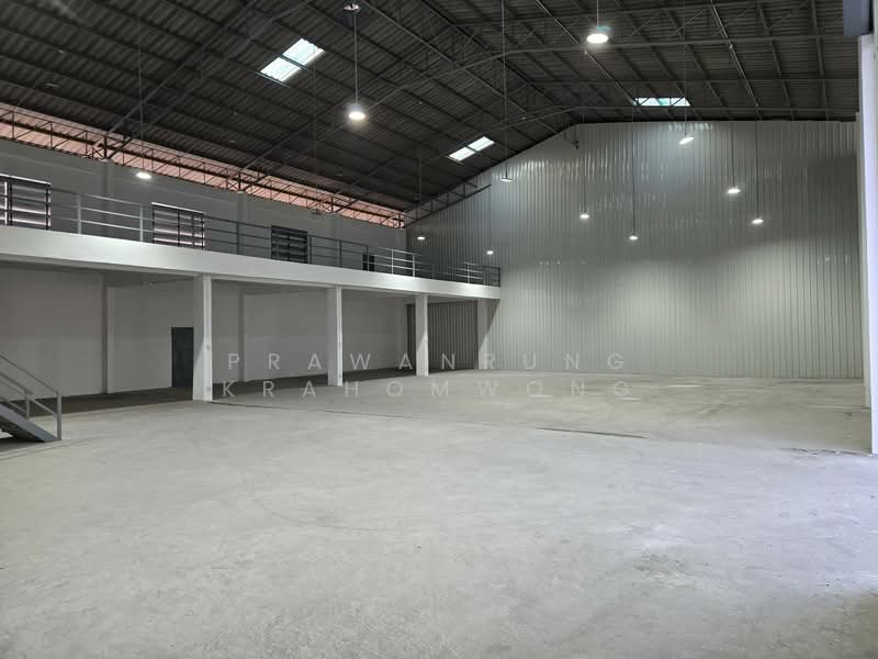 ห้เช่าโรงงาน/โกดัง พร้อมออฟฟิศ พื้นที่โกดังขนาด 865,1680 ตารางเมตร อ้อมน้อย กระทุ่มแบน สมุทรสาคร, Samut Sakhon, Om Noi, Krathum Baen, Samut Sakhon, , 865 sqm, Warehouse/Factory For Rent, by PRAWANRUNG KRAHOMWONG, 11857614 - DDproperty.com