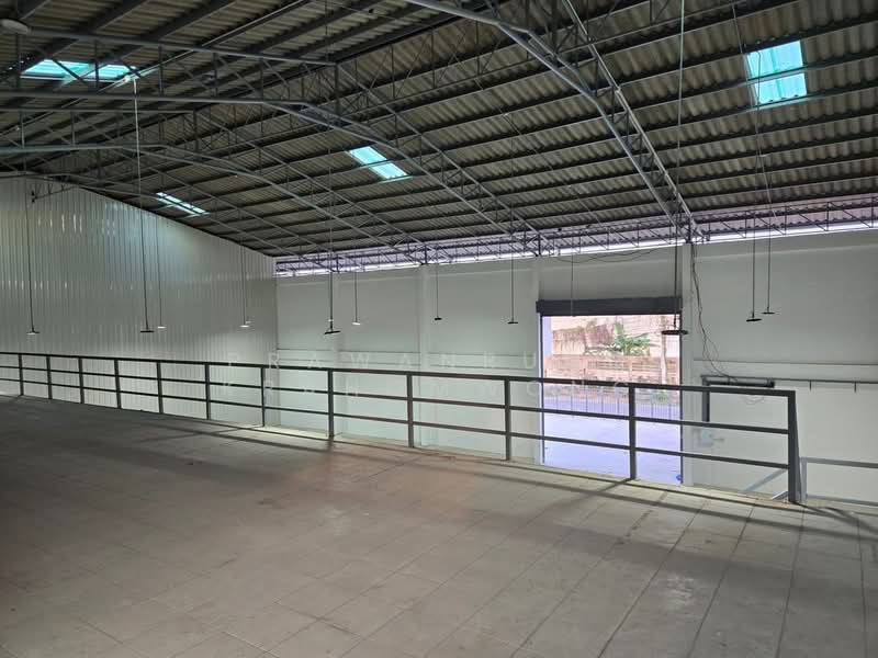 ห้เช่าโรงงาน/โกดัง พร้อมออฟฟิศ พื้นที่โกดังขนาด 865,1680 ตารางเมตร อ้อมน้อย กระทุ่มแบน สมุทรสาคร, Samut Sakhon, Om Noi, Krathum Baen, Samut Sakhon, , 865 sqm, Warehouse/Factory For Rent, by PRAWANRUNG KRAHOMWONG, 11857614 - DDproperty.com