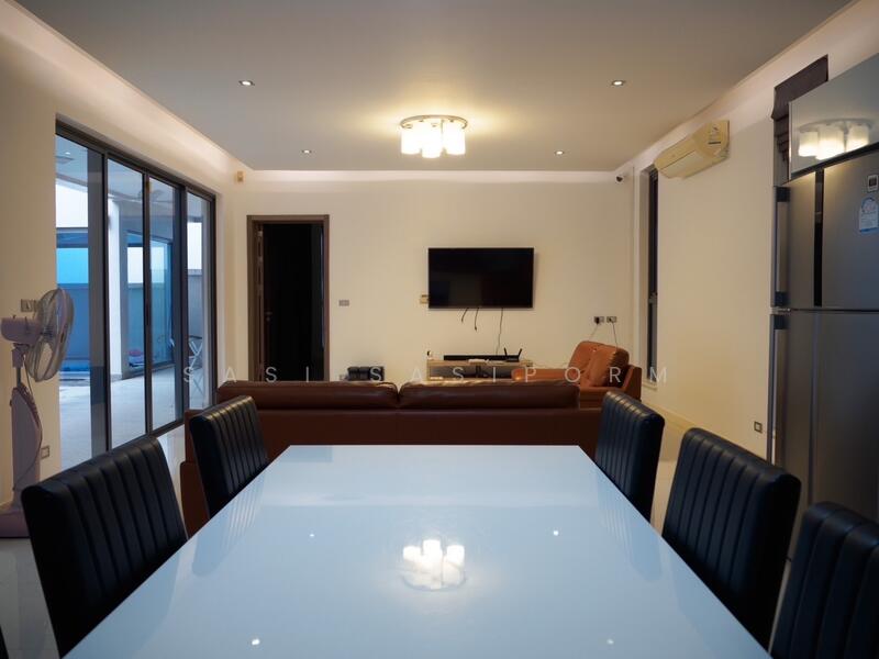 For Sale - Palm Lakeside Villas, Chon Buri (Pattaya)