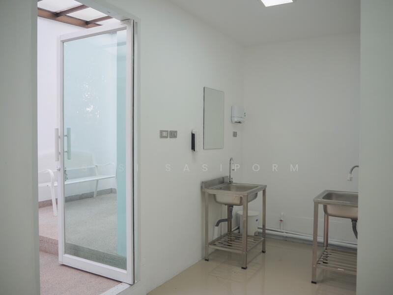 For Sale - Palm Lakeside Villas, Chon Buri (Pattaya)