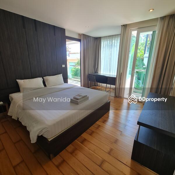 ให้เช่า - Spacious 5 Bedrooms Pool Villa for Sale in Rawai, ภูเก็ต