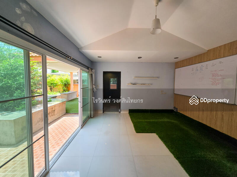 For Sale - Pruksa Village 1 Lumlukka Klong 6, Pathum Thani