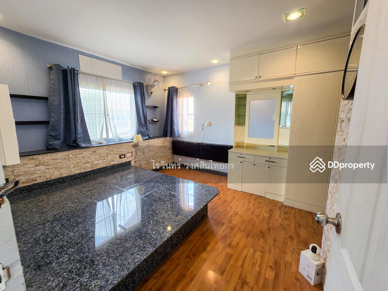 For Sale - Pruksa Village 1 Lumlukka Klong 6, Pathum Thani