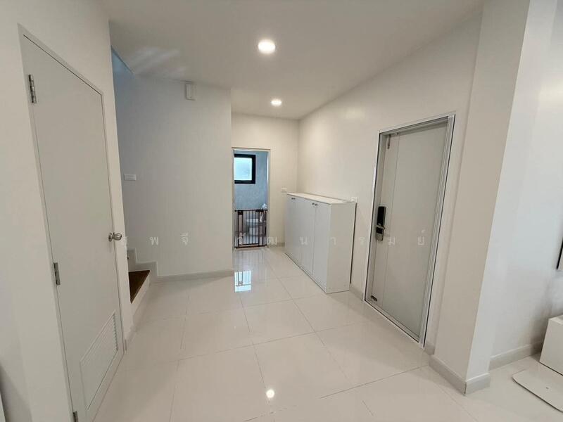 Centro Bangna, Samut Prakan, 111 Soi 3, Bang Kaeo, Bang Plee, Samut Prakan, 3 Bedrooms, 164 sqm, Single Detached House For Sale, by Supajee Wattanarom, 11859374 - DDproperty.com