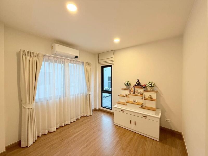 Centro Bangna, Samut Prakan, 111 Soi 3, Bang Kaeo, Bang Plee, Samut Prakan, 3 Bedrooms, 164 sqm, Single Detached House For Sale, by Supajee Wattanarom, 11859374 - DDproperty.com