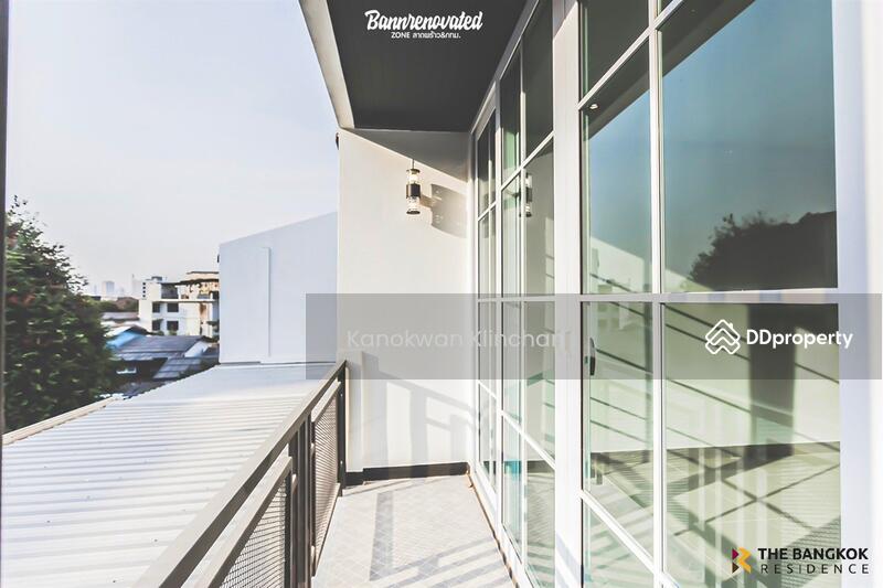 For Sale - Shophouse Area Lat Phrao, Bangkok