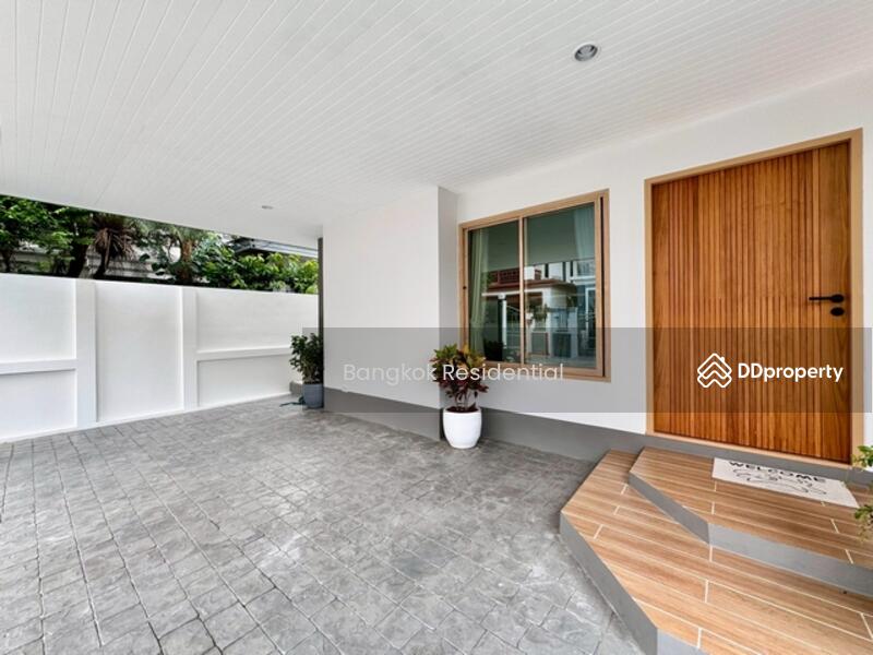 For Sale - Detached House, Bangkok