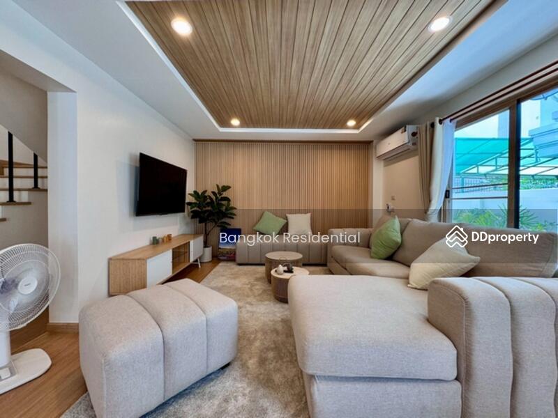 For Sale - Detached House, Bangkok
