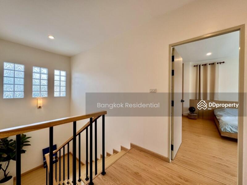 For Sale - Detached House, Bangkok