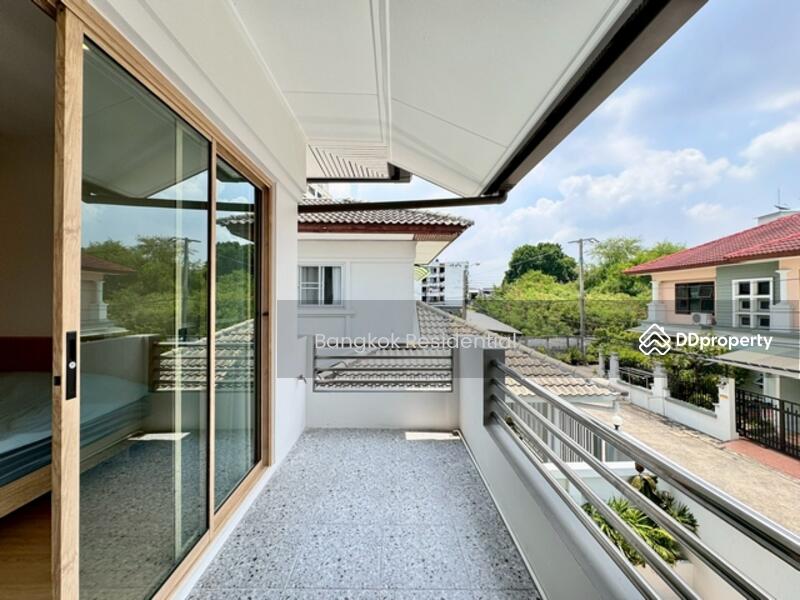 For Sale - Detached House, Bangkok