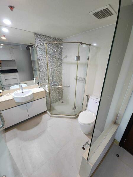 The Rajdamri, Bangkok, Ratchadamri Road, Lumphini, Pathum Wan, Bangkok, 1 Bedroom, 45 sqm, Condo For Rent, by ERA Thailand, 11859659 - DDproperty.com