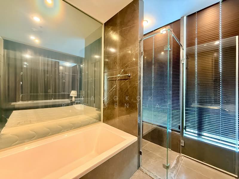 The Esse at Singha Complex, Bangkok, 1788 New Petchaburi Rd, Khlongtoei Nua, Watthana, Bangkok, 2 Bedrooms, 80 sqm, Condo For Rent, by Bangkok Residential, 11859980 - DDproperty.com