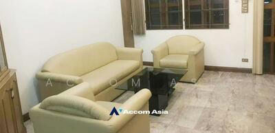 ขาย - Home Office 4 Bedrooms Townhouse for Sale and Rent in Sukhumvit, Bangkok near BTS Phra khanong, กรุงเทพ