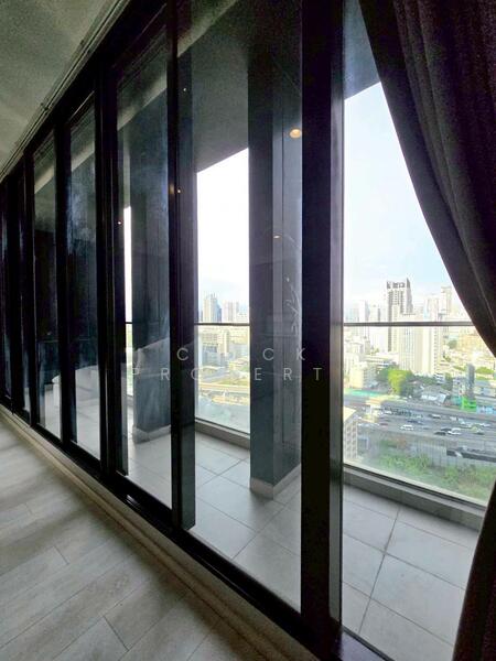 Noble Ploenchit, Bangkok, 1035 Ploenchit Road, Lumphini, Pathum Wan, Bangkok, 2 Bedrooms, 117 sqm, Condo For Rent, by Click property, 11860636 - DDproperty.com